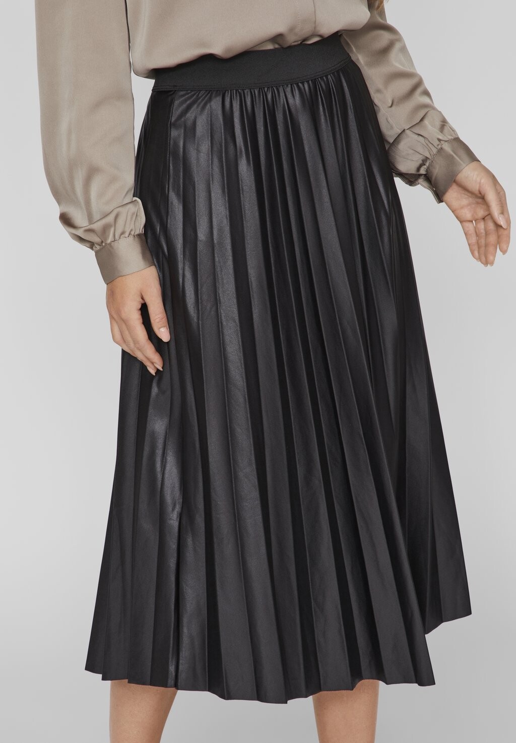 Юбка А-силуэта Vinitban Noos VILA, черная
Юбка А-силуэта Vinitban Noos VILA, черная