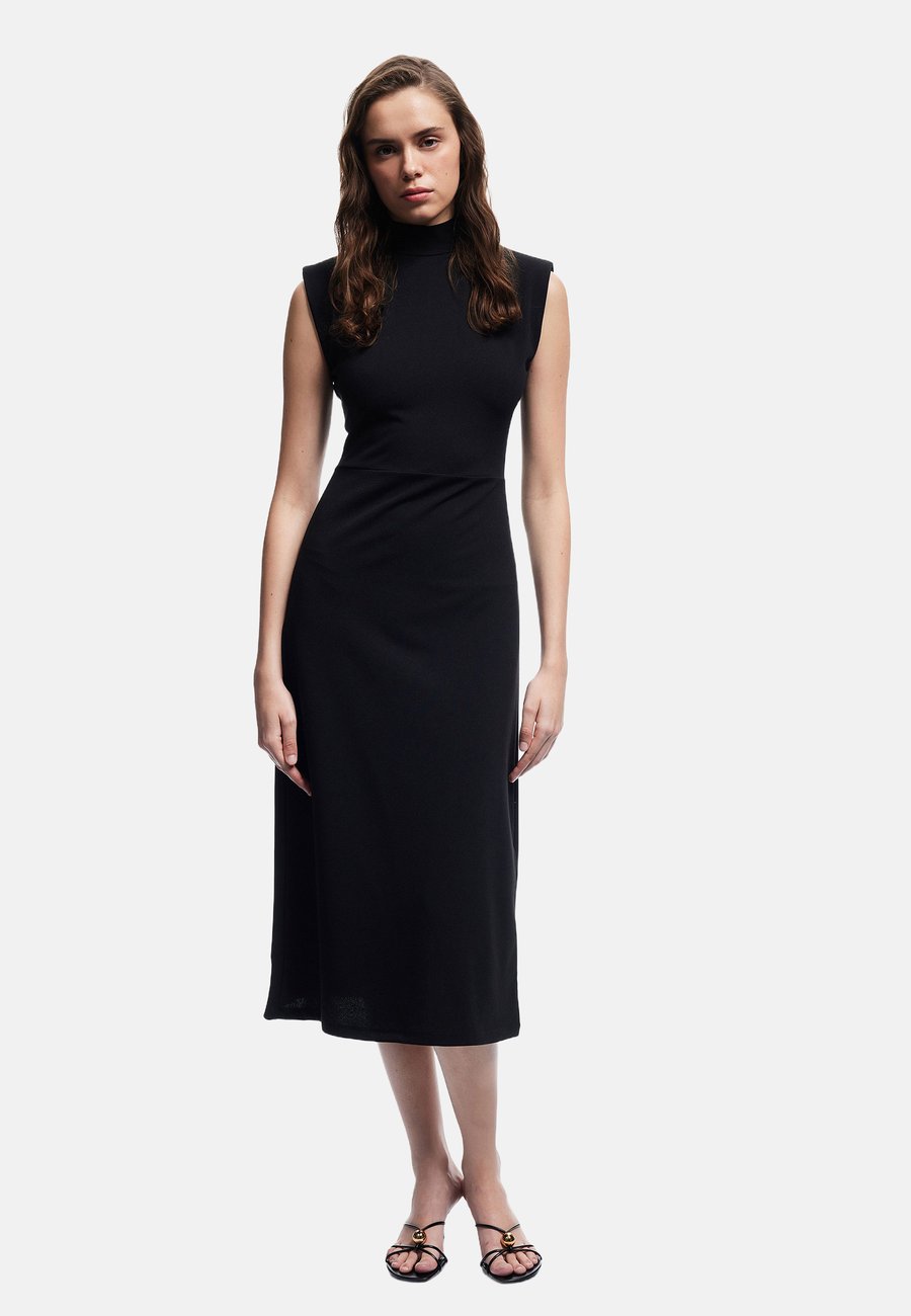 Платье Koton SLEEVELESS MIDI , Black
Платье Koton SLEEVELESS MIDI , Black