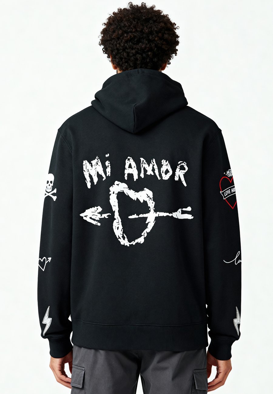 Толстовка Mira Paris MI AMOR TATTOO EMBROIDERY OVERSIZED, Black, Черный, Толстовка Mira Paris MI AMOR TATTOO EMBROIDERY OVERSIZED, Black
Толстовка Mira Paris MI AMOR TATTOO EMBROIDERY OVERSIZED, Black, Черный, Толстовка Mira Paris MI AMOR TATTOO EMBROIDERY OVERSIZED, Black