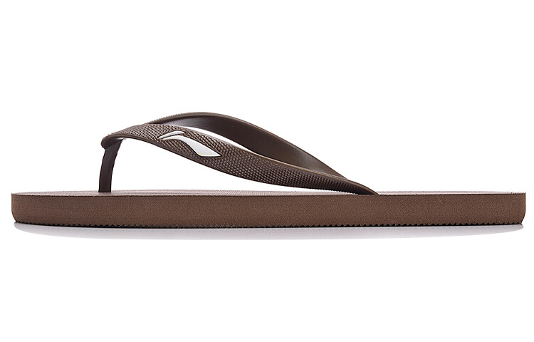 Шлепанцы мужские орехово-коричневые Lining
Шлепанцы мужские орехово-коричневые Lining