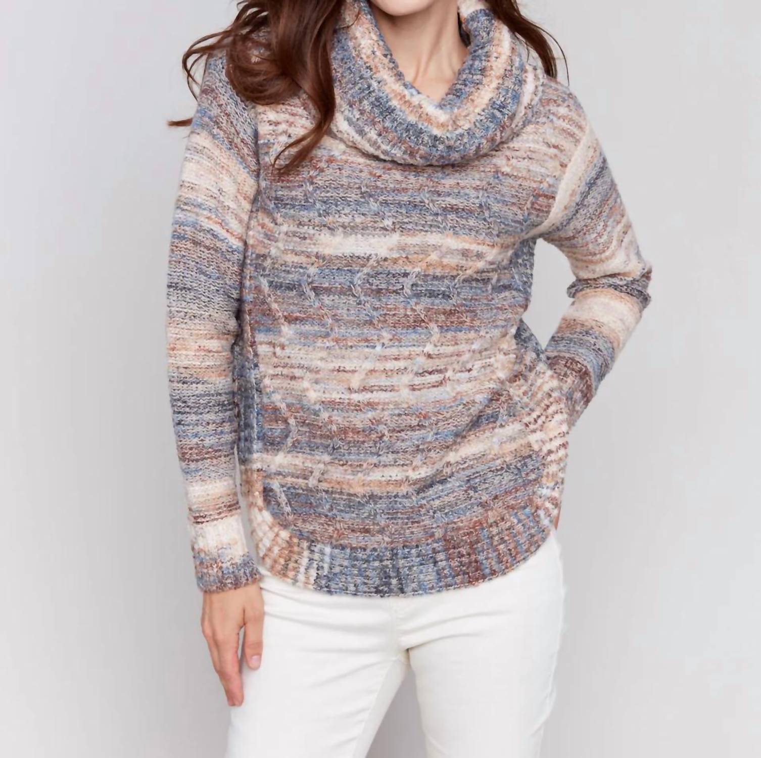 Свитер с воротником-хомут из двухцветной пряжи - деним синего цвета CHARLIE B
Свитер с воротником-хомут из двухцветной пряжи - деним синего цвета CHARLIE B