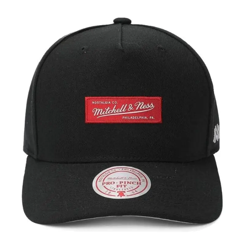 Mitchell Ness Бейсболка Mitchell & Ness, Black
Mitchell Ness Бейсболка Mitchell & Ness, Black