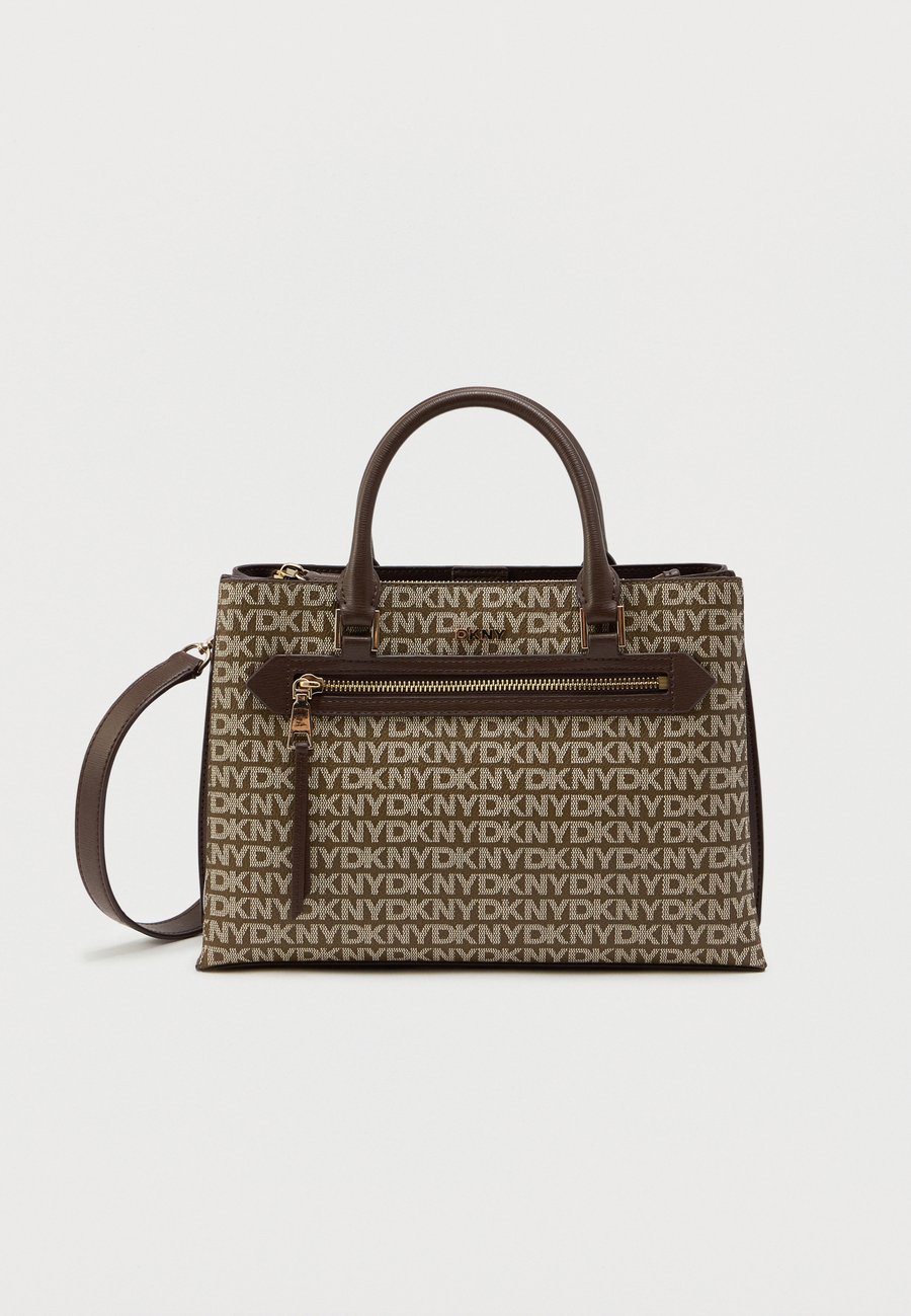 Сумка DKNY BRYANT AVE SATCHEL CROSSBODY, Chino/Chocolate/Brown
Сумка DKNY BRYANT AVE SATCHEL CROSSBODY, Chino/Chocolate/Brown