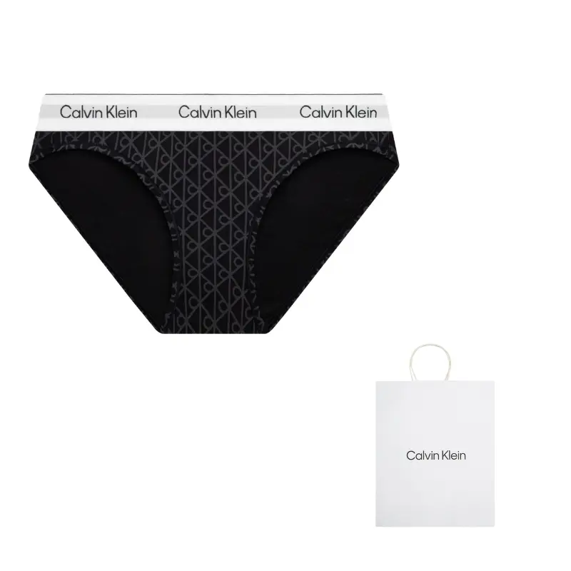Женские трусы-слипы Modern Gravity Calvin Klein, черный
Женские трусы-слипы Modern Gravity Calvin Klein, черный