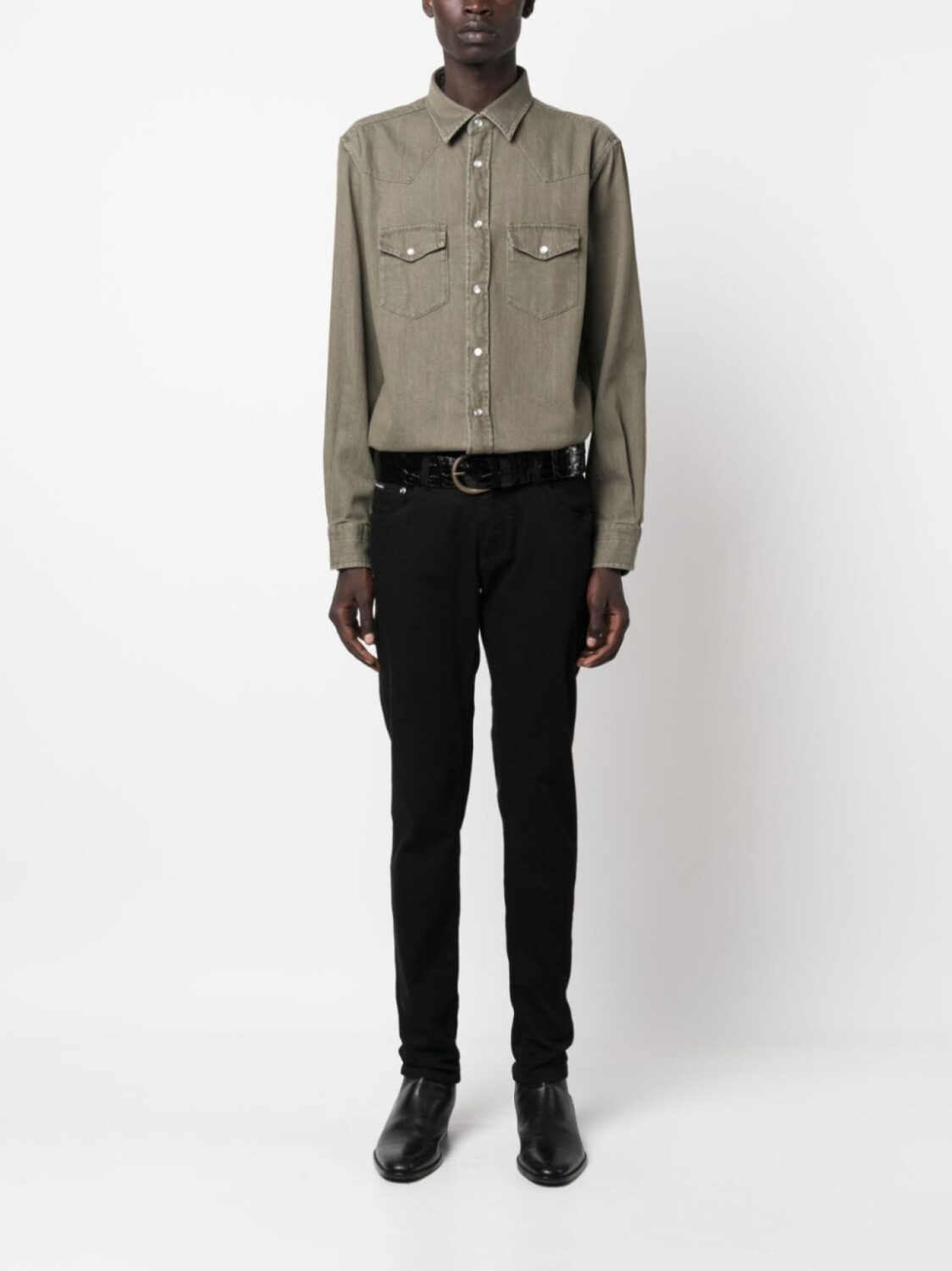 Джинсовая рубашка с заостренным воротником TOM FORD, зеленый
Джинсовая рубашка с заостренным воротником TOM FORD, зеленый