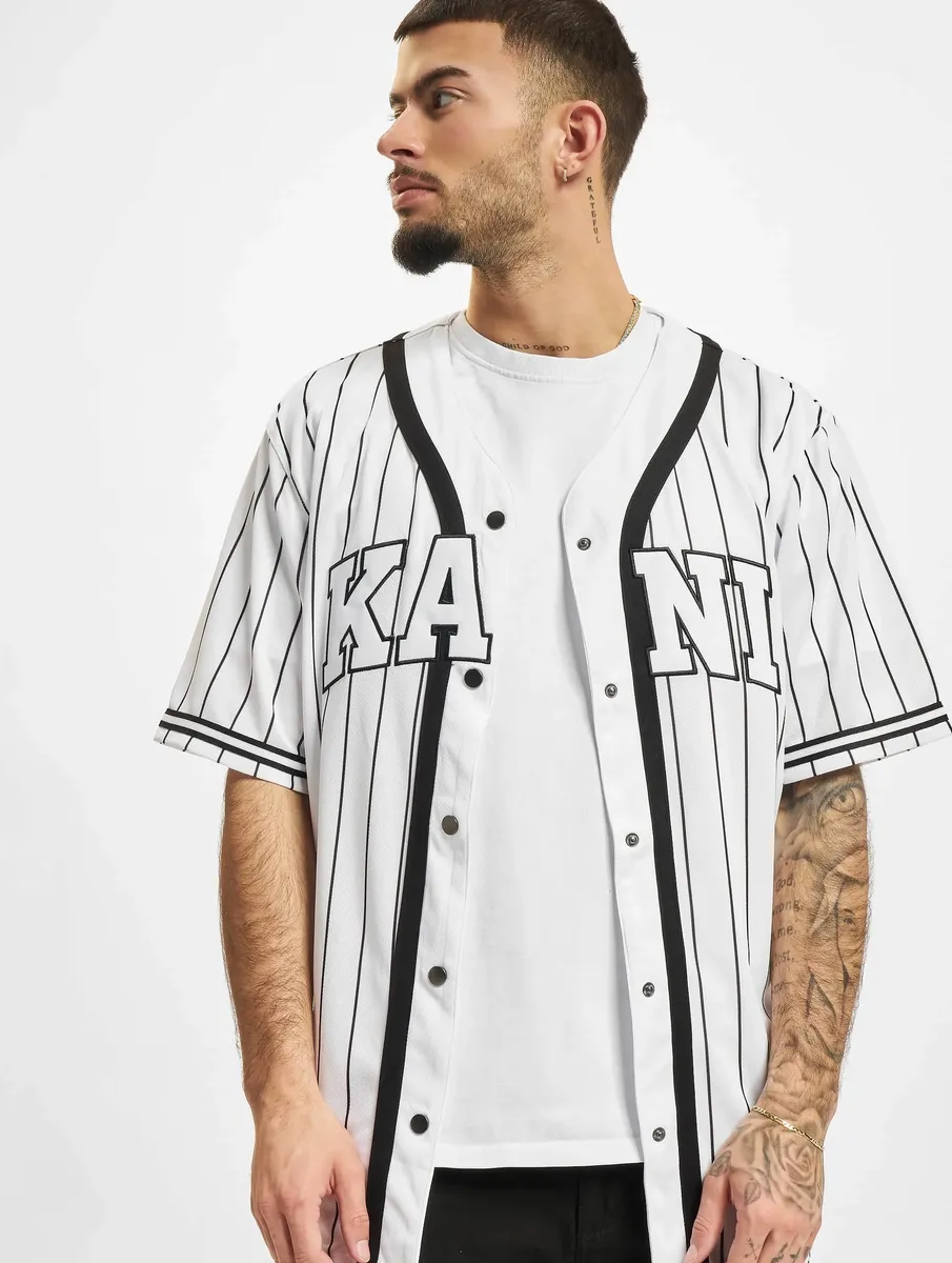 Рубашка с короткими рукавами Karl Kani " Karl Kani Men's KM221-115-2 Бейсбольная рубашка с засечками в тонкую полоску", белый
Рубашка с короткими рукавами Karl Kani " Karl Kani Men's KM221-115-2 Бейсбольная рубашка с засечками в тонкую полоску", белый