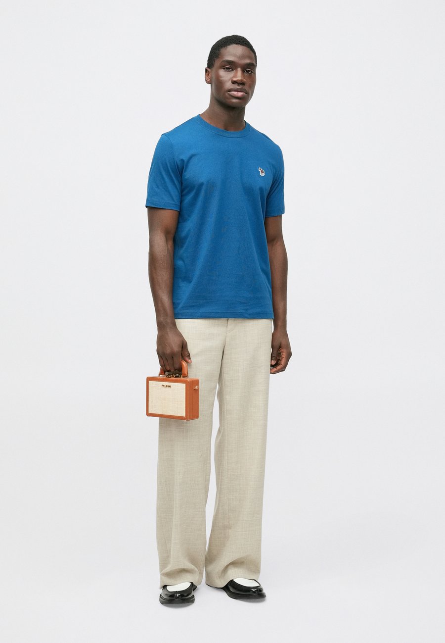 Футболка PS Paul Smith SEBRA UNISEX, Blue, Синий, Футболка PS Paul Smith SEBRA UNISEX, Blue
Футболка PS Paul Smith SEBRA UNISEX, Blue, Синий, Футболка PS Paul Smith SEBRA UNISEX, Blue