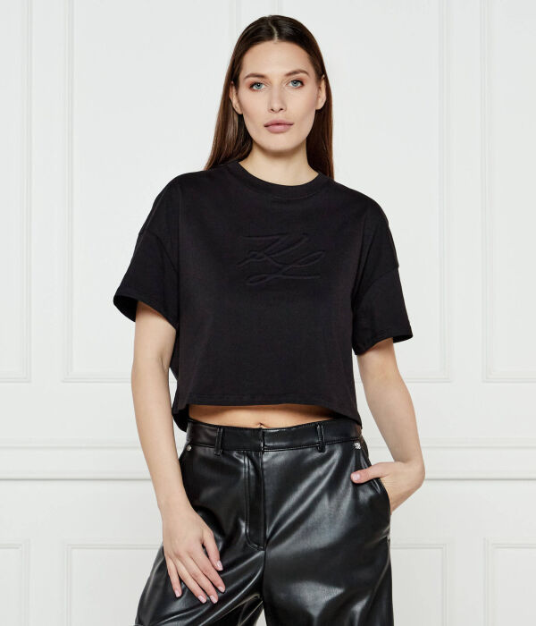 Автограф на футболке Cropped fit Karl Lagerfeld, черный
Автограф на футболке Cropped fit Karl Lagerfeld, черный