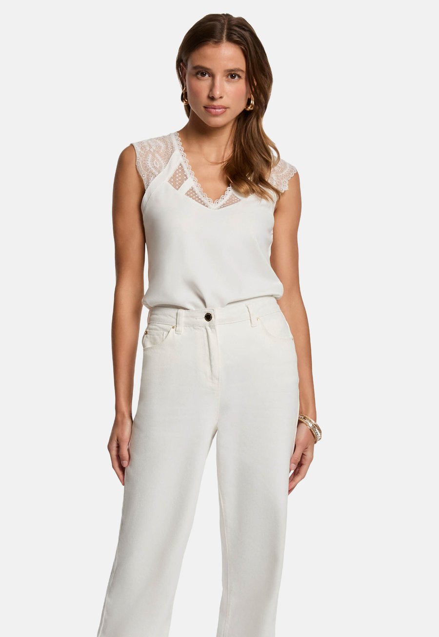 Блуза Morgan Blouse, Blanc/White
Блуза Morgan Blouse, Blanc/White