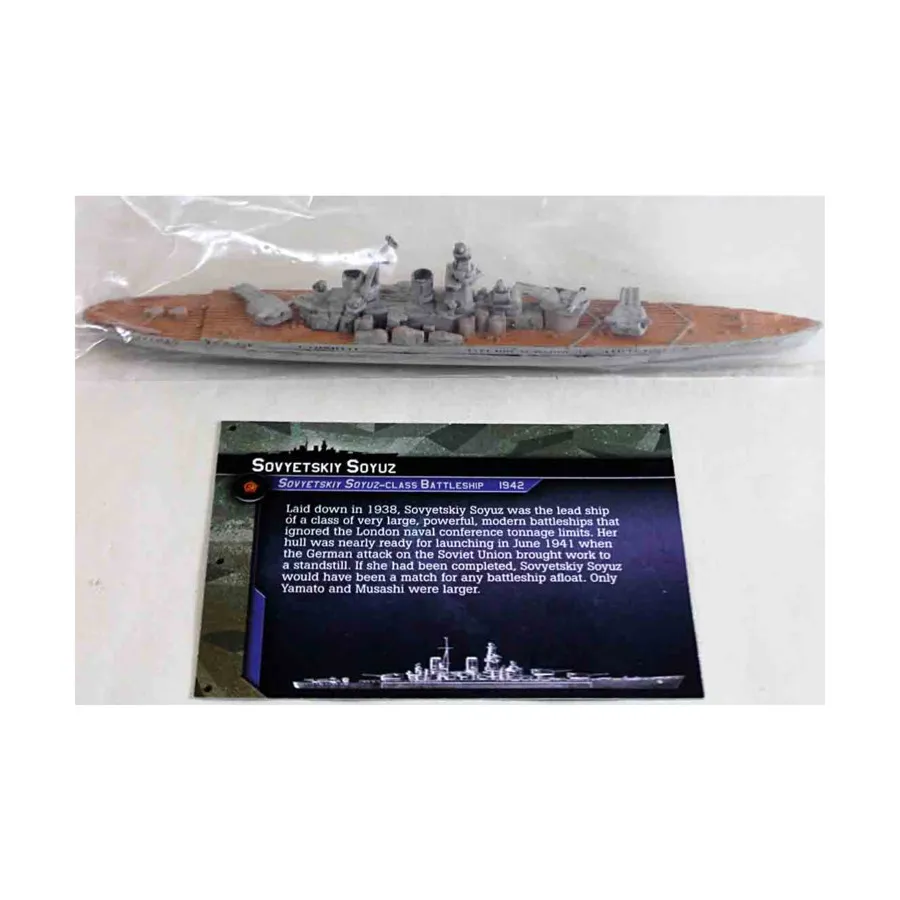 Советский Союз (R), Axis & Allies Fleet Command 
Советский Союз (R), Axis & Allies Fleet Command