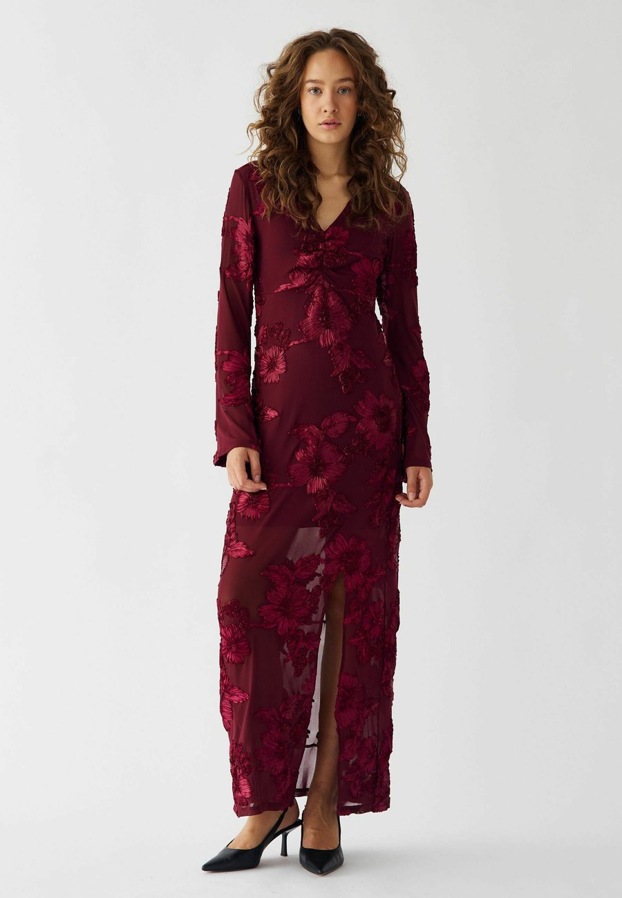 Платье Noella Maxi dress, Winetasting/Red
Платье Noella Maxi dress, Winetasting/Red
