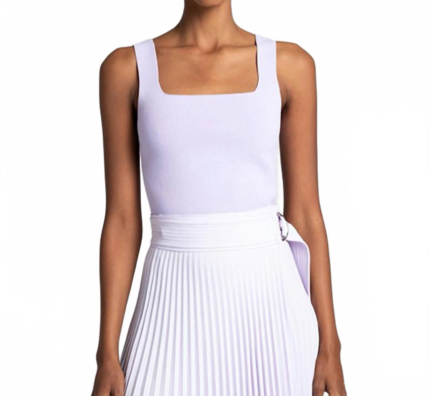 Фиолетовый вязаный топ Victoria A.L.C.
Фиолетовый вязаный топ Victoria A.L.C.