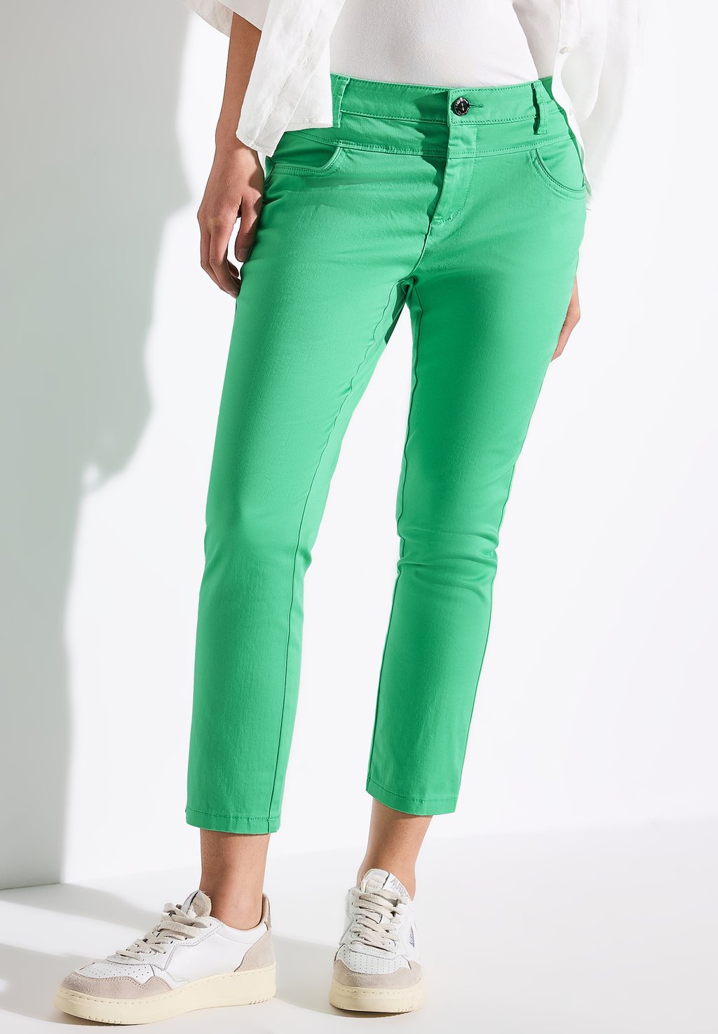 Брюки 45876 Street One, металлик зеленый 
Брюки 45876 Street One, металлик зеленый