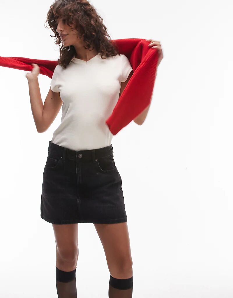 Мини-юбка из денима с ламбрекеном черного цвета Topshop
Мини-юбка из денима с ламбрекеном черного цвета Topshop