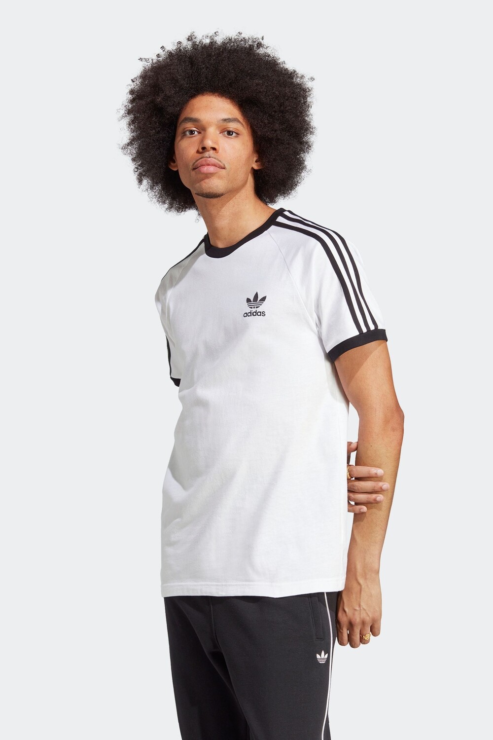 Футболка Adidas adicolor classics из 100% хлопка с тремя полосками Adidas Originals, белый
Футболка Adidas adicolor classics из 100% хлопка с тремя полосками Adidas Originals, белый