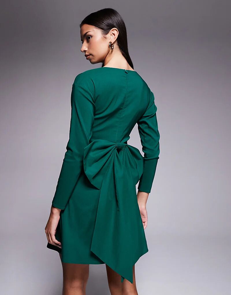 Мини-платье TFNC из бенгалина с бантом на спине, темно-зеленого цвета
Мини-платье TFNC из бенгалина с бантом на спине, темно-зеленого цвета