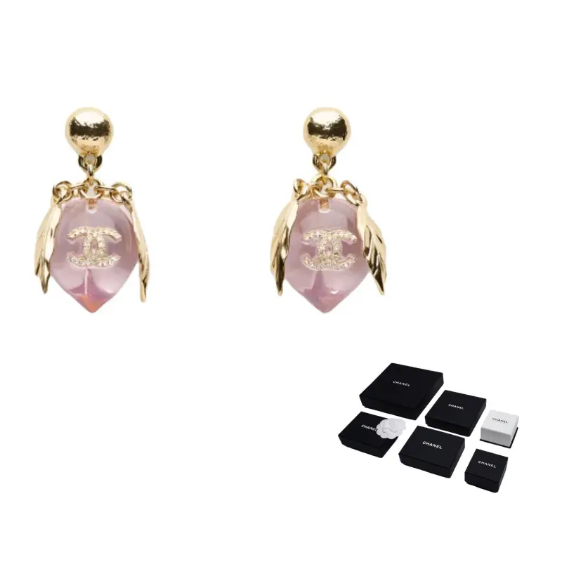 Серьги унисекс CHANEL
Серьги унисекс CHANEL