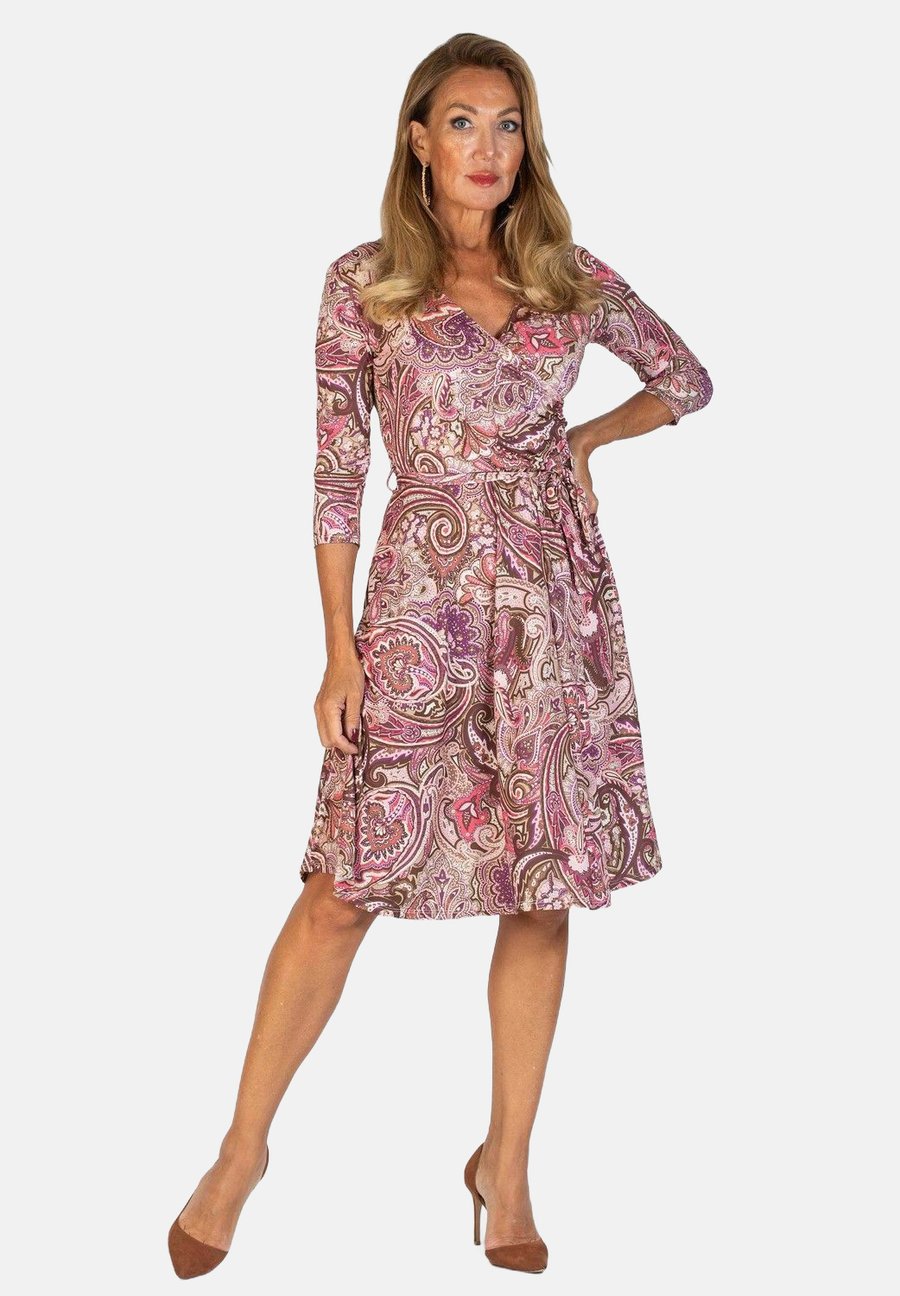 Платье Stockholms Klänningsfabrik Jersey dress, Pink/Brown\N/Pink
Платье Stockholms Klänningsfabrik Jersey dress, Pink/Brown\N/Pink