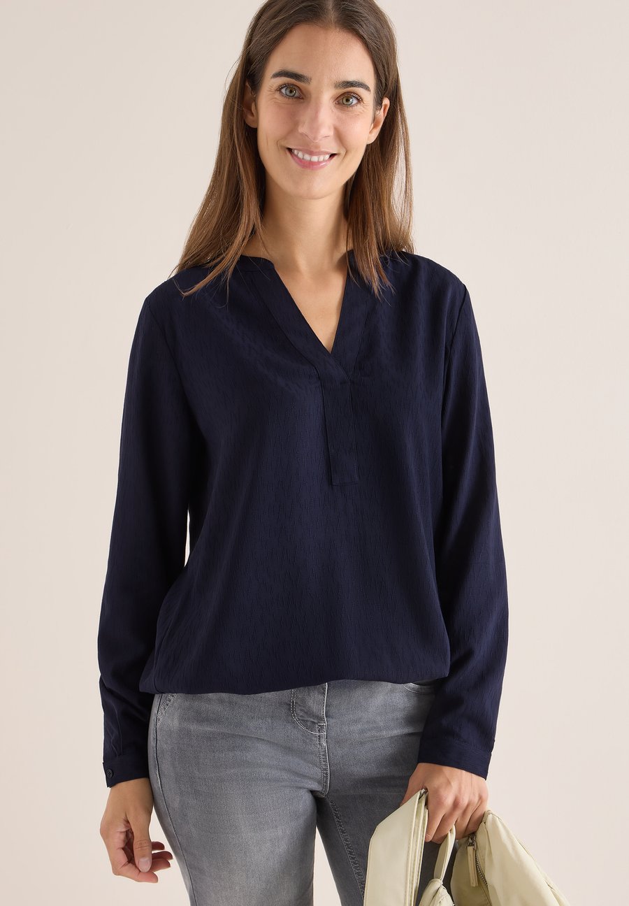 Блуза Cecil IN UNIFARBE, Blau/Dark Blue
Блуза Cecil IN UNIFARBE, Blau/Dark Blue
