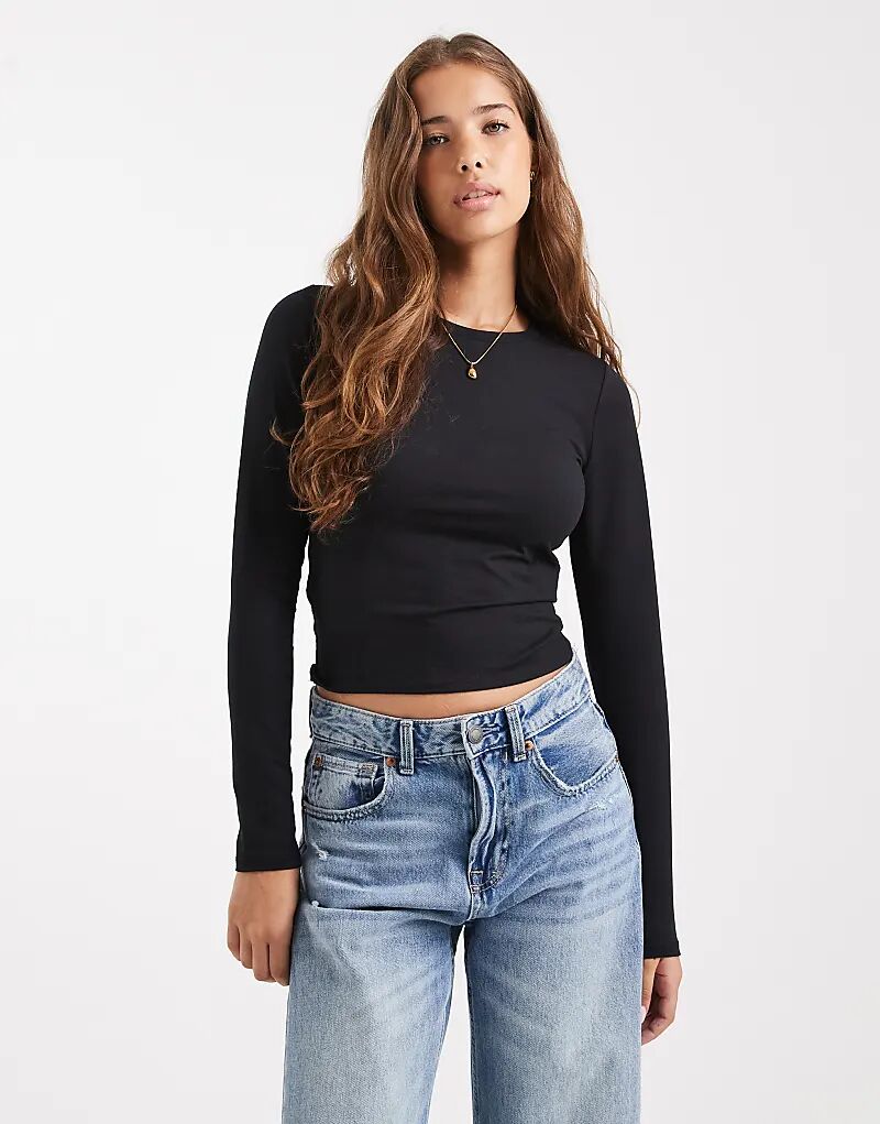 Лонгслив Hollister с длинными рукавами и круглым вырезом черного цвета
Лонгслив Hollister с длинными рукавами и круглым вырезом черного цвета
