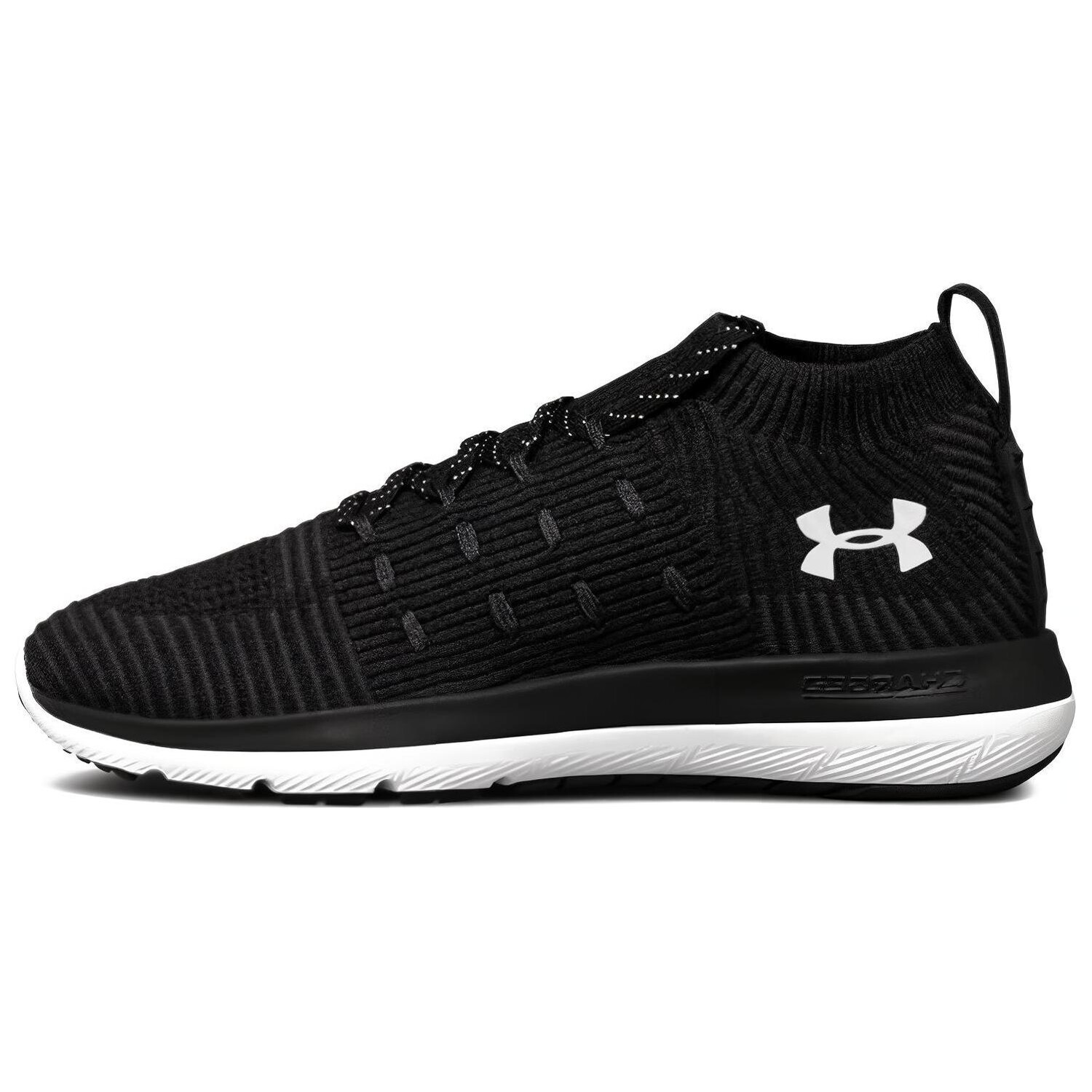 Кроссовки женские с низким верхом, черные/белые Under Armour
Кроссовки женские с низким верхом, черные/белые Under Armour