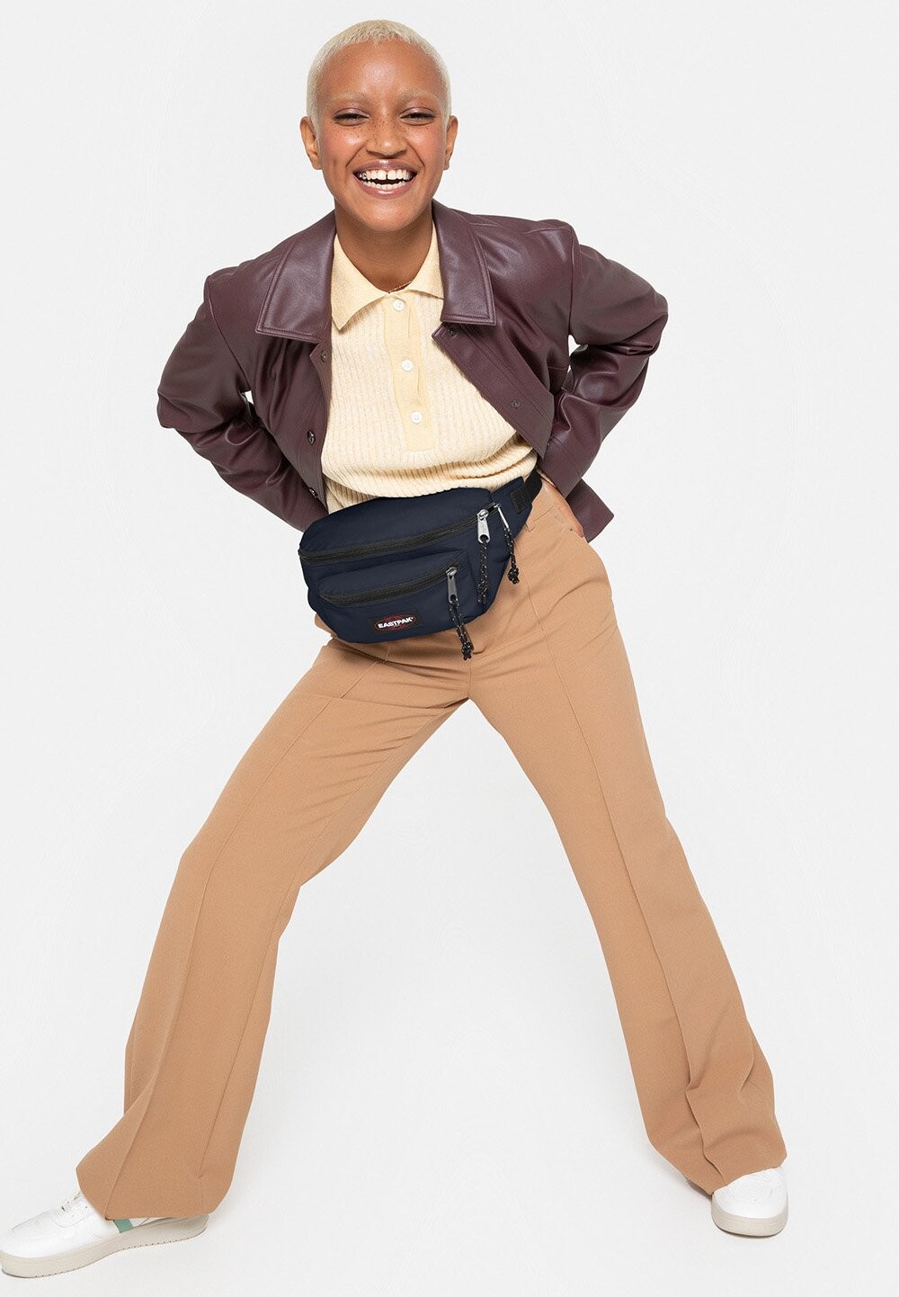 Сумка на пояс Eastpak
Сумка на пояс Eastpak