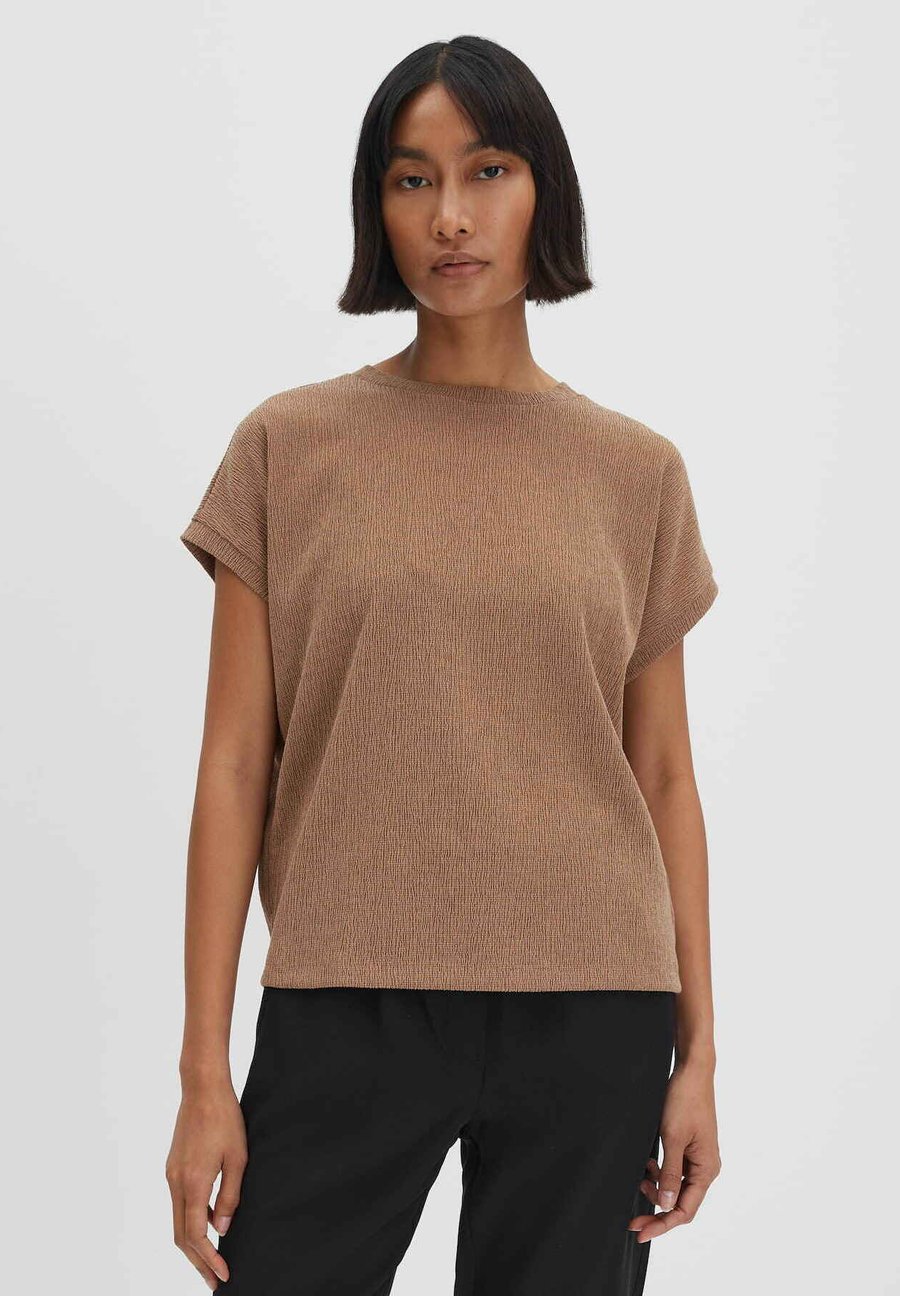 Блуза someday. O-SHAPE 3D STRUCTURE, Brown Sugar/Brown
Блуза someday. O-SHAPE 3D STRUCTURE, Brown Sugar/Brown