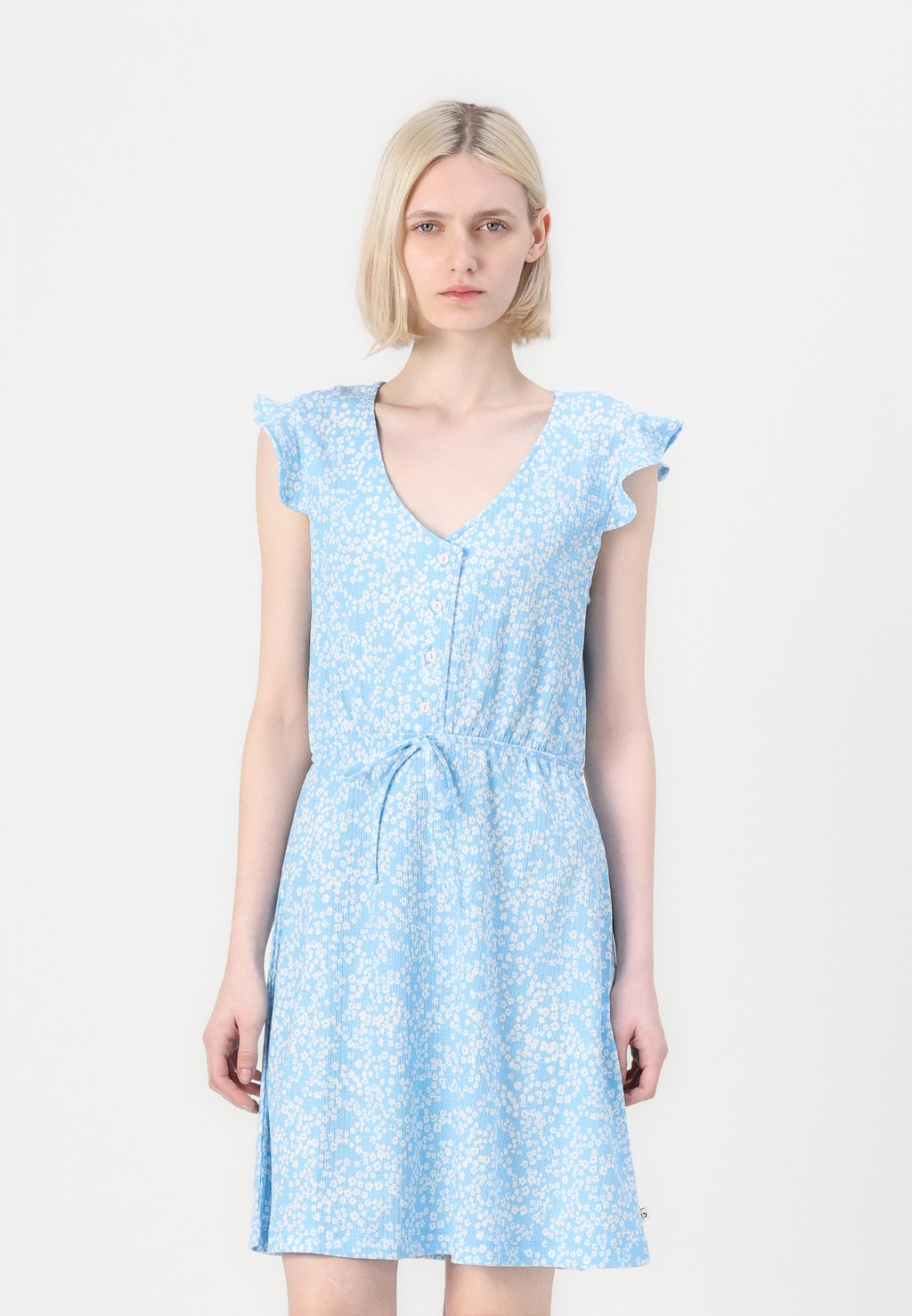 Платье-рубашка STRUCTURED MINI DRESS - Jersey dress TOM TAILOR DENIM, светло-голубой 
Платье-рубашка STRUCTURED MINI DRESS - Jersey dress TOM TAILOR DENIM, светло-голубой