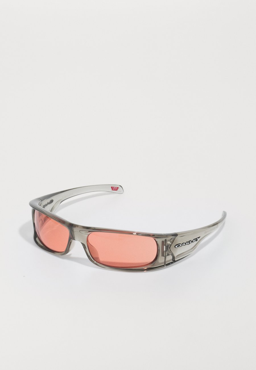 Солнцезащитные очки Oakley HIGHLAND UNISEX, Grey Ink/Grey
Солнцезащитные очки Oakley HIGHLAND UNISEX, Grey Ink/Grey