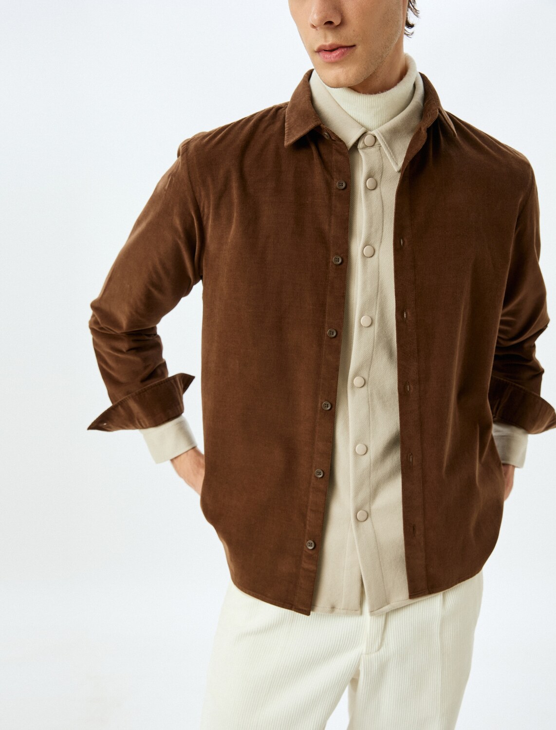 Koton Рубашка на пуговицах Regular fit в коричневом цвете
Koton Рубашка на пуговицах Regular fit в коричневом цвете