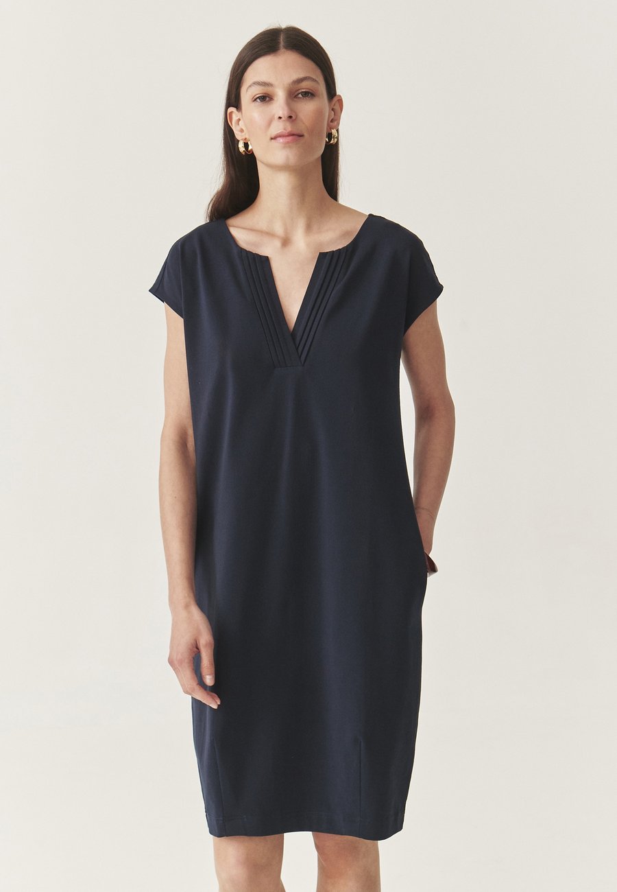 Платье TATUUM Jersey dress, Navy Blue/Dark Blue
Платье TATUUM Jersey dress, Navy Blue/Dark Blue