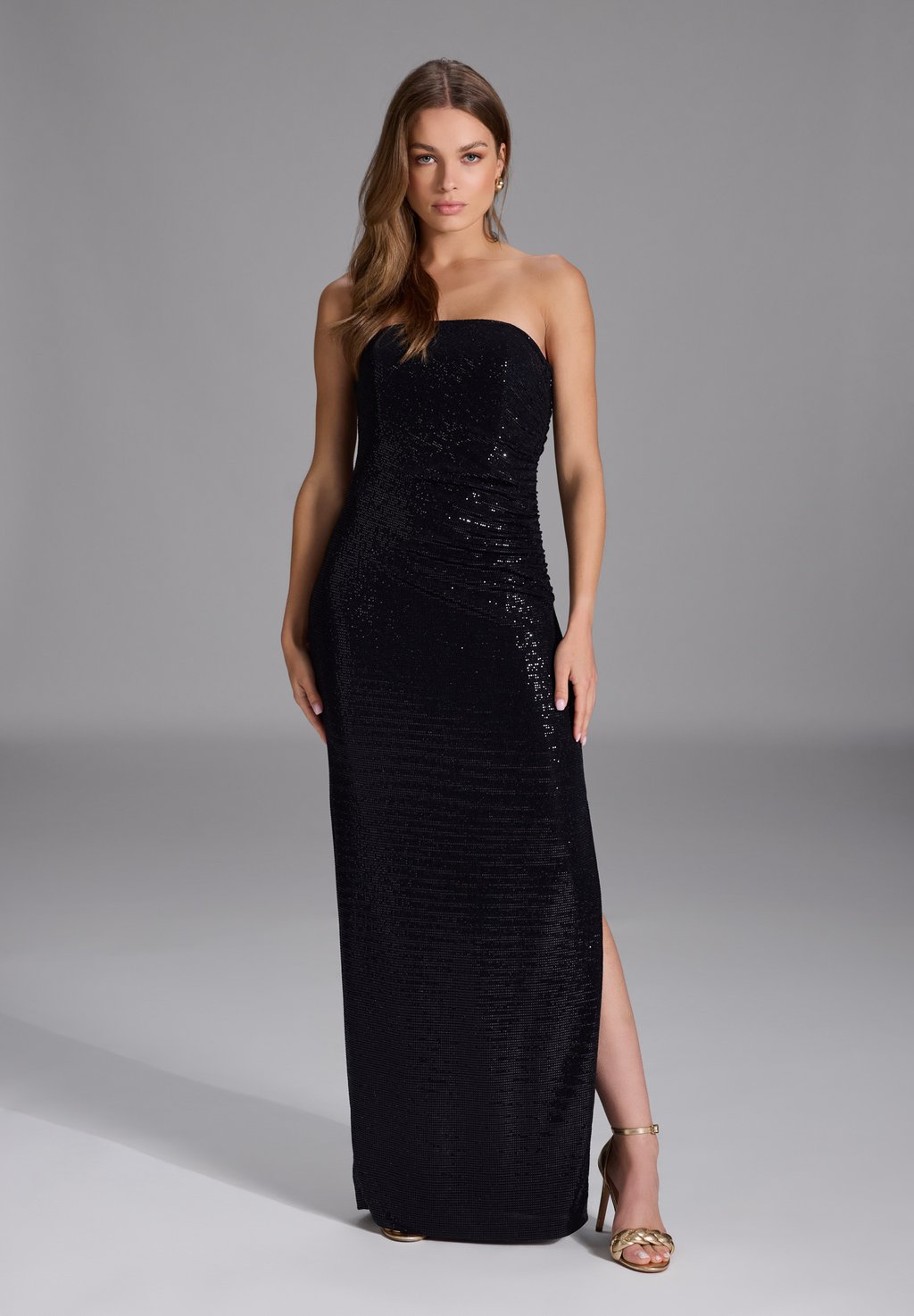 Вечернее платье Swing, черный 
Вечернее платье Swing, черный