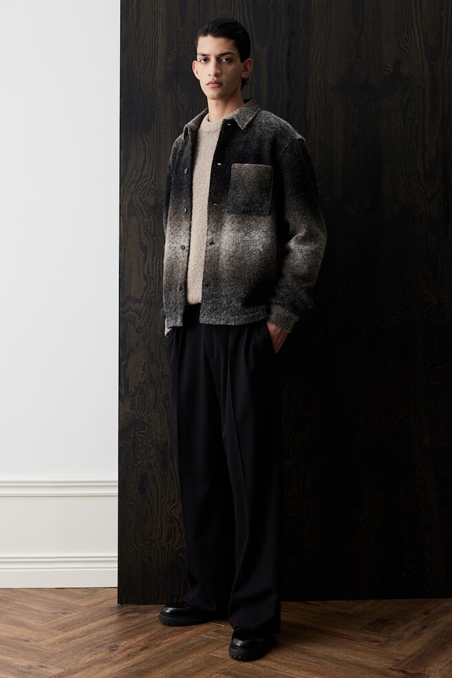 Валяная рубашка стандартного кроя H&M, коричневый
Валяная рубашка стандартного кроя H&M, коричневый