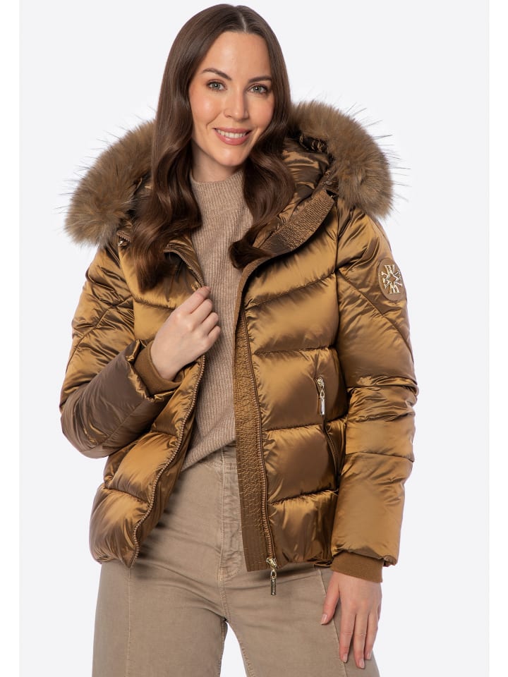 Женская куртка с золотыми манжетами Wittchen
Женская куртка с золотыми манжетами Wittchen