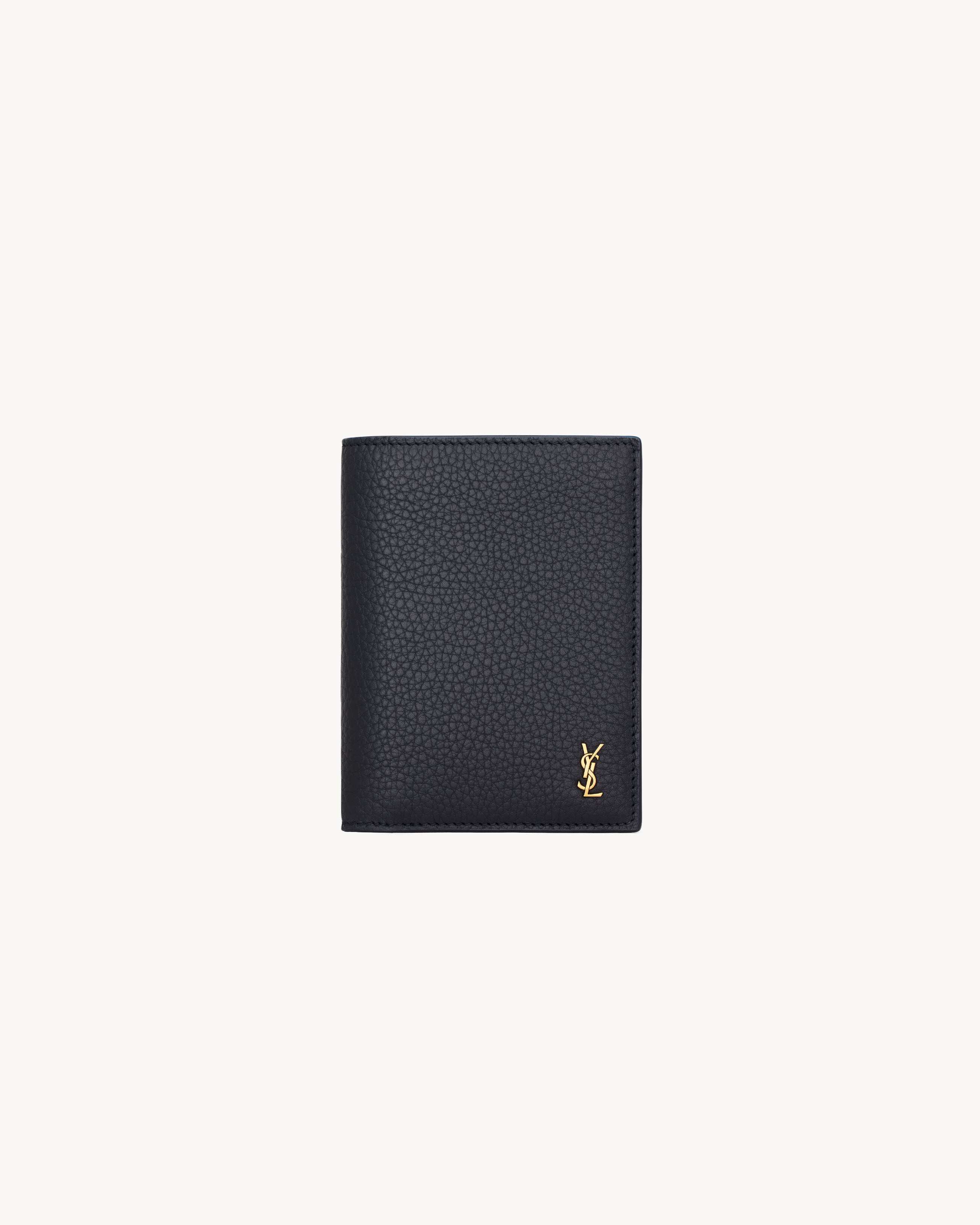 Кредитница TINY CASSANDRE из зернистой кожи Saint Laurent, синий
Кредитница TINY CASSANDRE из зернистой кожи Saint Laurent, синий