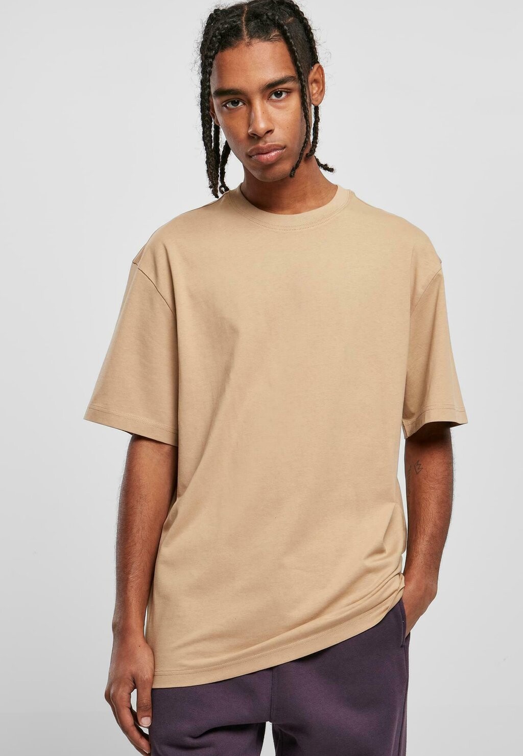 Базовая футболка TALL Urban Classics, Unionbeige
Базовая футболка TALL Urban Classics, Unionbeige