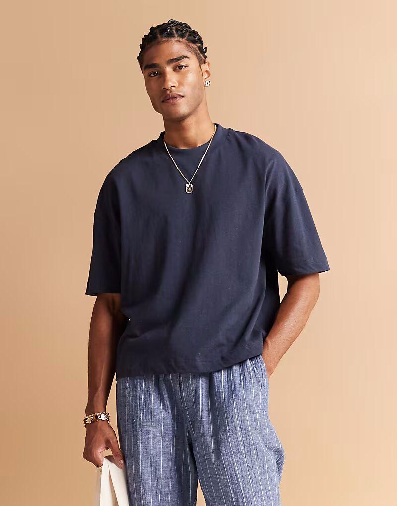 Футболка свободного кроя с заниженной линией плеч из льна ASOS DESIGN темно-синего цвета
Футболка свободного кроя с заниженной линией плеч из льна ASOS DESIGN темно-синего цвета