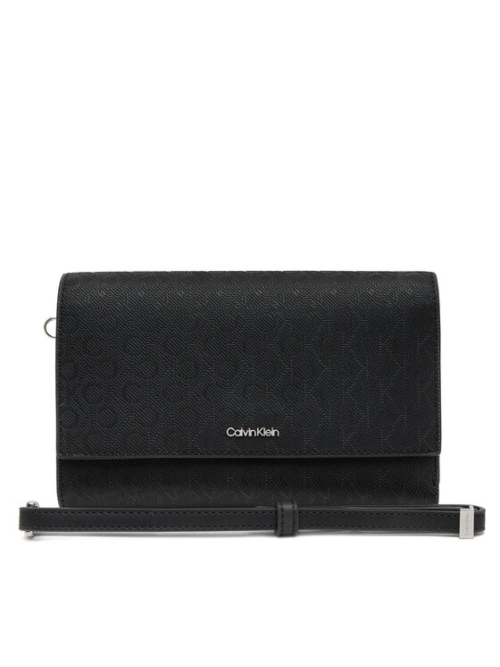 Большой женский кошелек Ck Must Xl Trifold W/Wristel_Mn K60K612940 Calvin Klein, черный
Большой женский кошелек Ck Must Xl Trifold W/Wristel_Mn K60K612940 Calvin Klein, черный