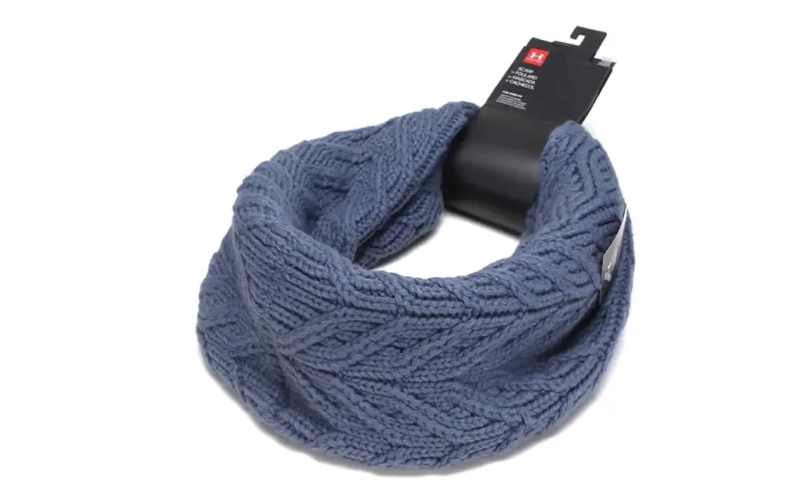 Under Armour Шарф унисекс синий, Blue
Under Armour Шарф унисекс синий, Blue