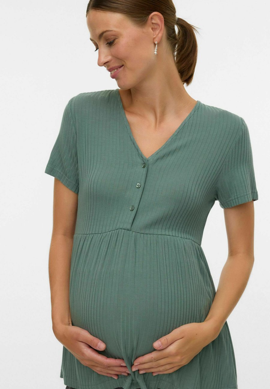 Футболка MAMALICIOUS NORMAL GESCHNITTEN V-AUSSCHNITT, Laurel Wreath/Mottled Green, Зеленый, Футболка MAMALICIOUS NORMAL GESCHNITTEN V-AUSSCHNITT, Laurel Wreath/Mottled Green
Футболка MAMALICIOUS NORMAL GESCHNITTEN V-AUSSCHNITT, Laurel Wreath/Mottled Green, Зеленый, Футболка MAMALICIOUS NORMAL GESCHNITTEN V-AUSSCHNITT, Laurel Wreath/Mottled Green