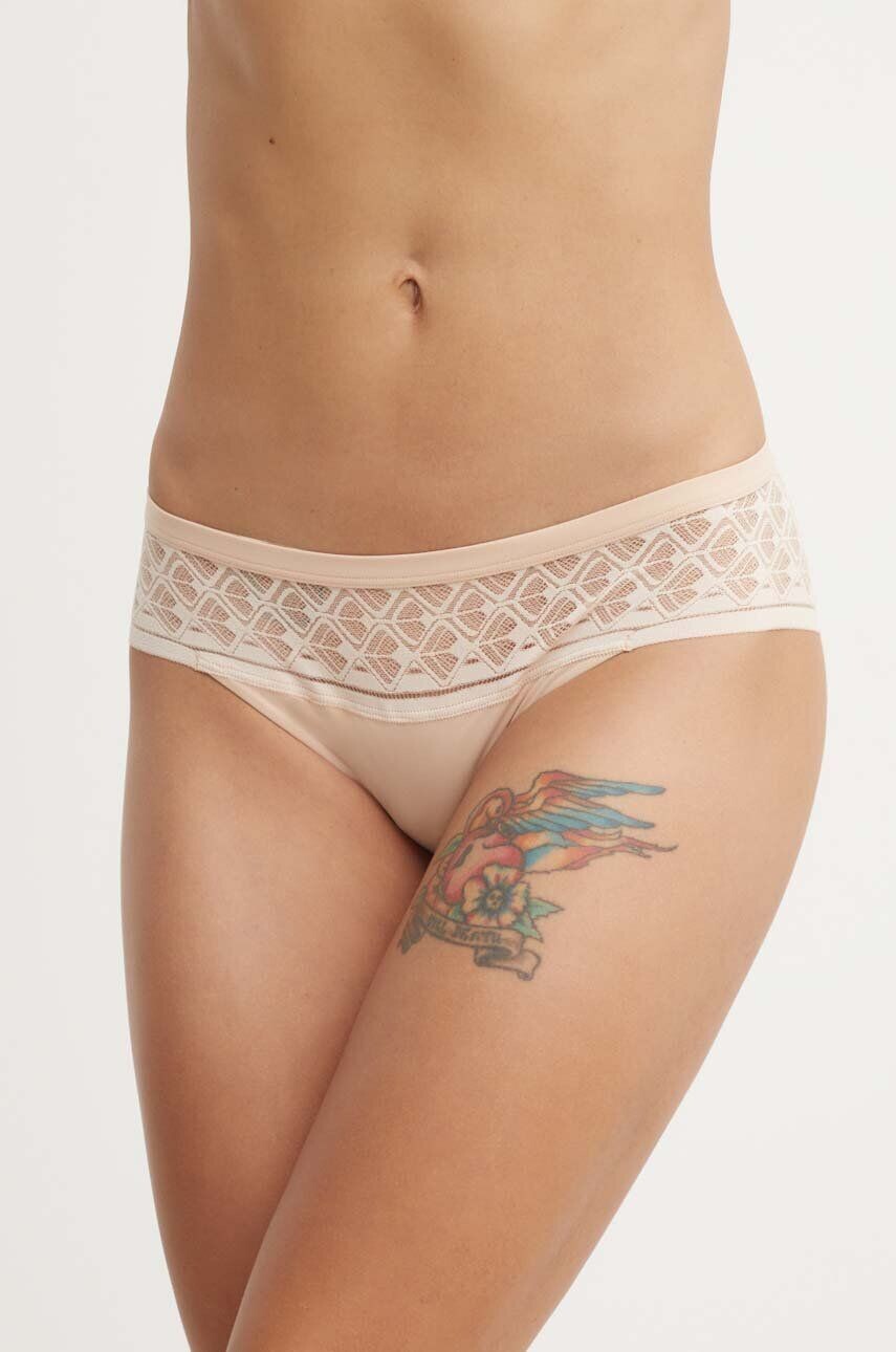 Нижнее белье Chantelle, бежевый
Нижнее белье Chantelle, бежевый