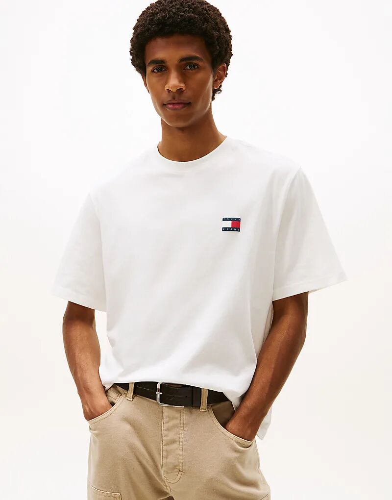 Футболка Tommy Jeans с большим логотипом на спине, белая 
Футболка Tommy Jeans с большим логотипом на спине, белая