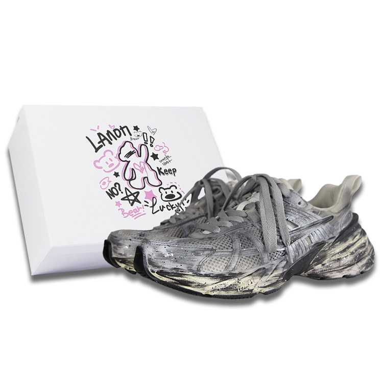 Nike V2K Run амортизирующие нескользящие низкие кроссовки Y2K винтаж женские silver black
Nike V2K Run амортизирующие нескользящие низкие кроссовки Y2K винтаж женские silver black