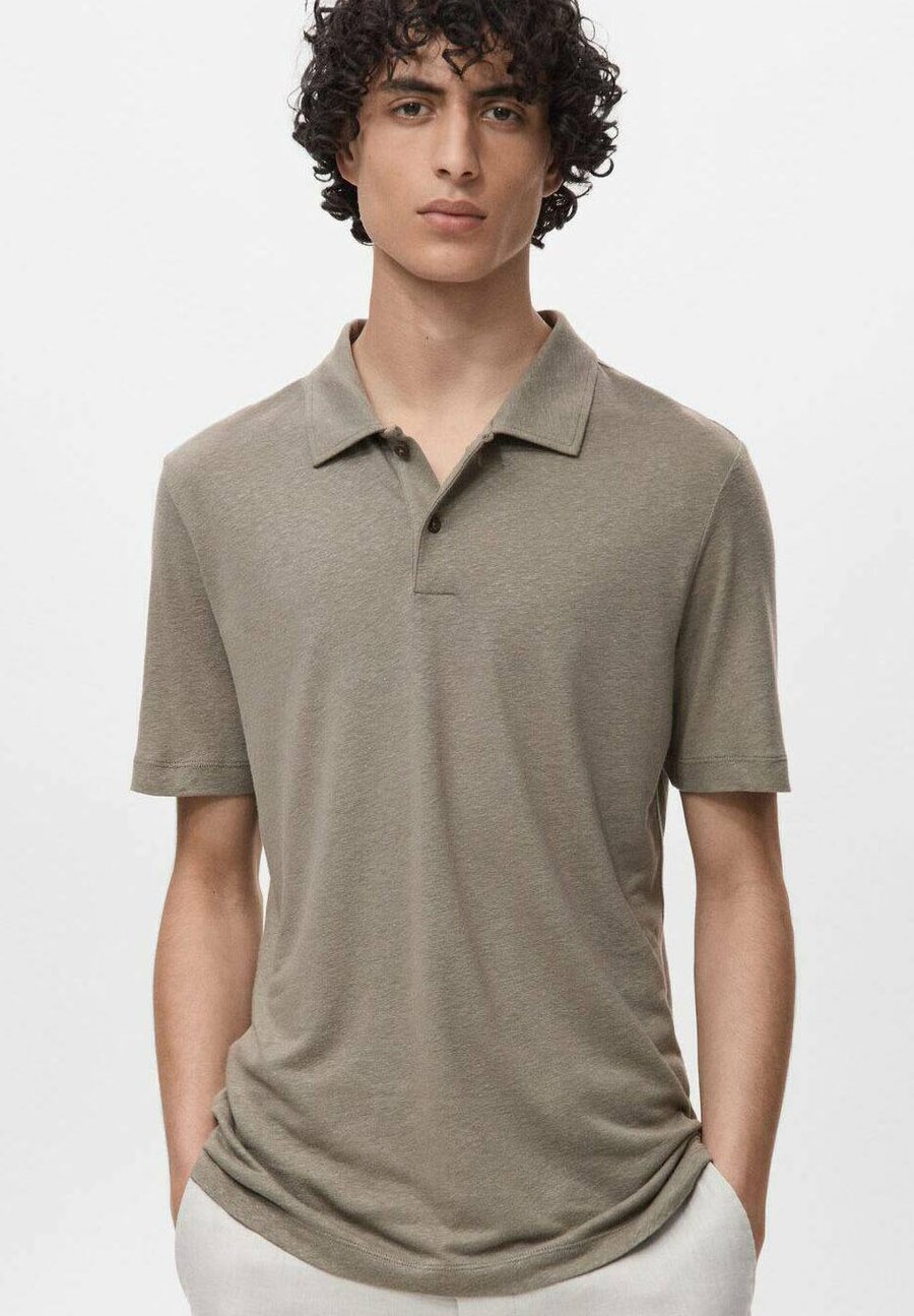 Поло Mango Polo shirt, Dark Brown, Коричневый, Поло Mango Polo shirt, Dark Brown
Поло Mango Polo shirt, Dark Brown, Коричневый, Поло Mango Polo shirt, Dark Brown