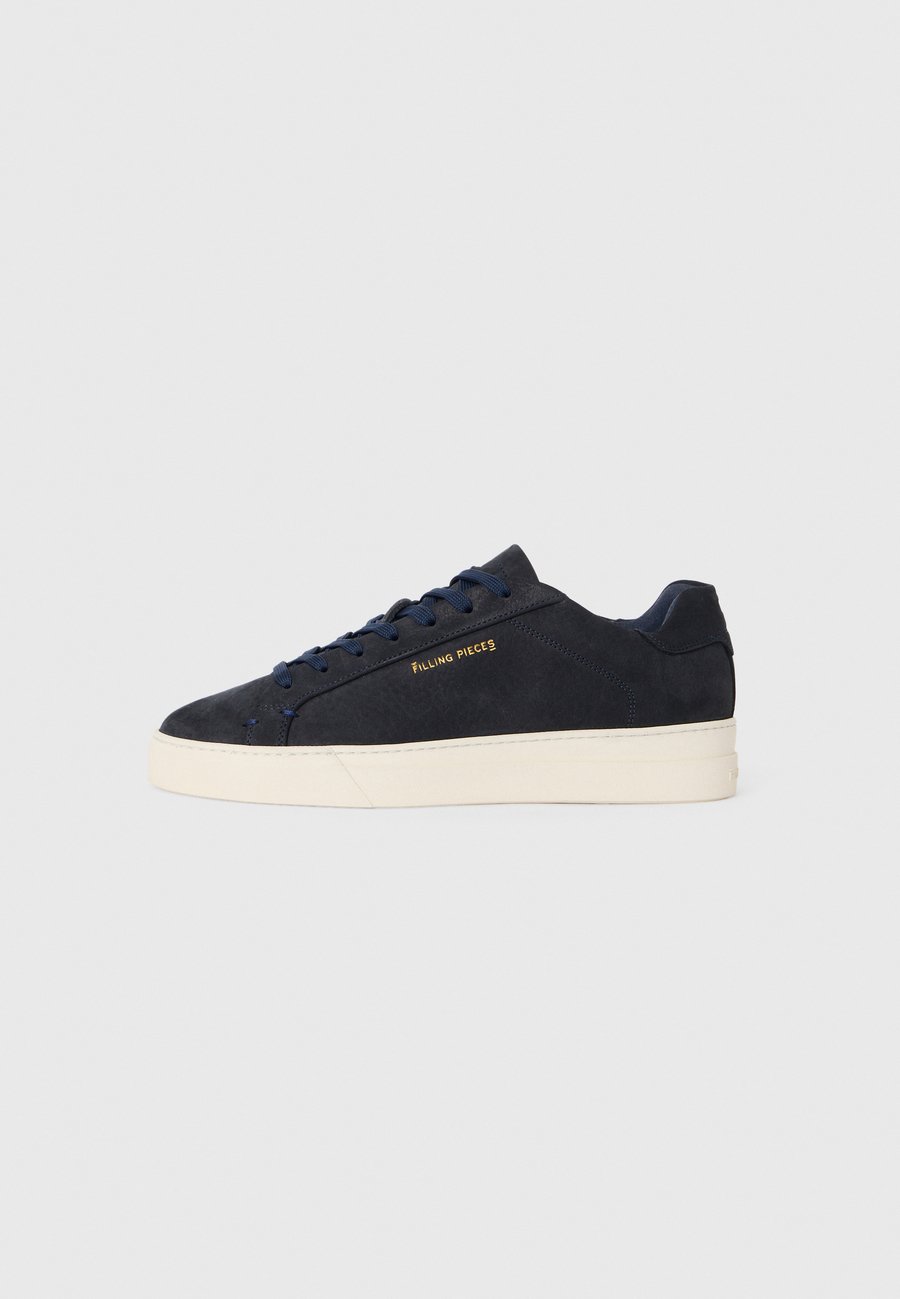 Кроссовки Filling Pieces TIEBREAK, Navy/Dark Blue
Кроссовки Filling Pieces TIEBREAK, Navy/Dark Blue