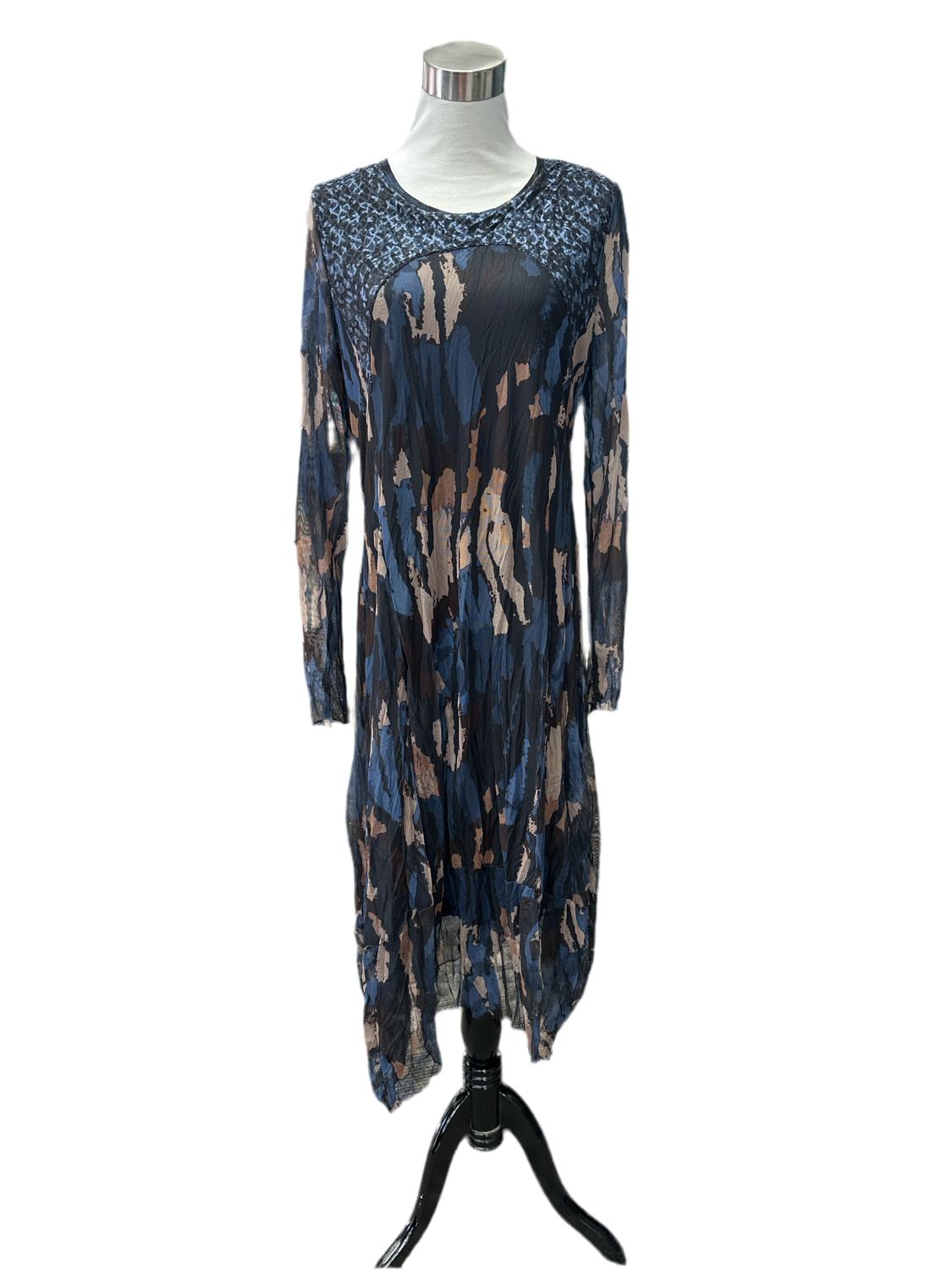 Женское длинное платье с кружевной кокеткой синего/серо-коричневого цвета PICADILLY
Женское длинное платье с кружевной кокеткой синего/серо-коричневого цвета PICADILLY