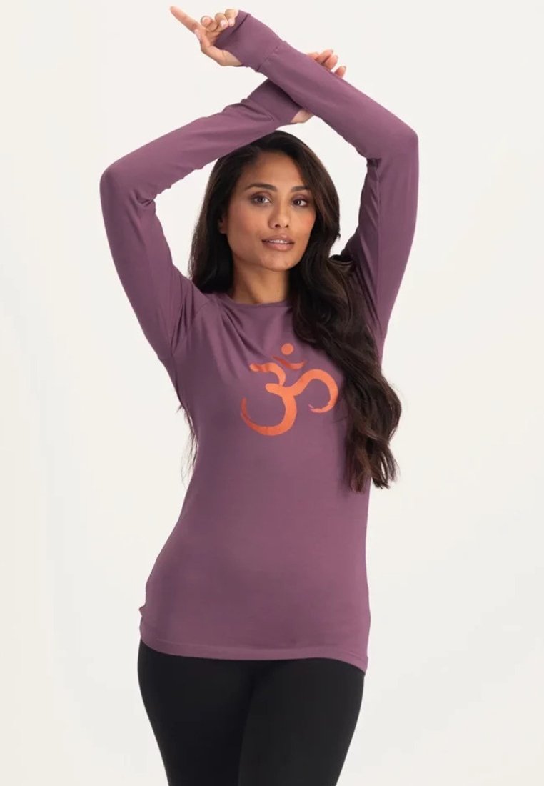 Топ с длинными рукавами Urban Goddess, фиолетовый
Топ с длинными рукавами Urban Goddess, фиолетовый