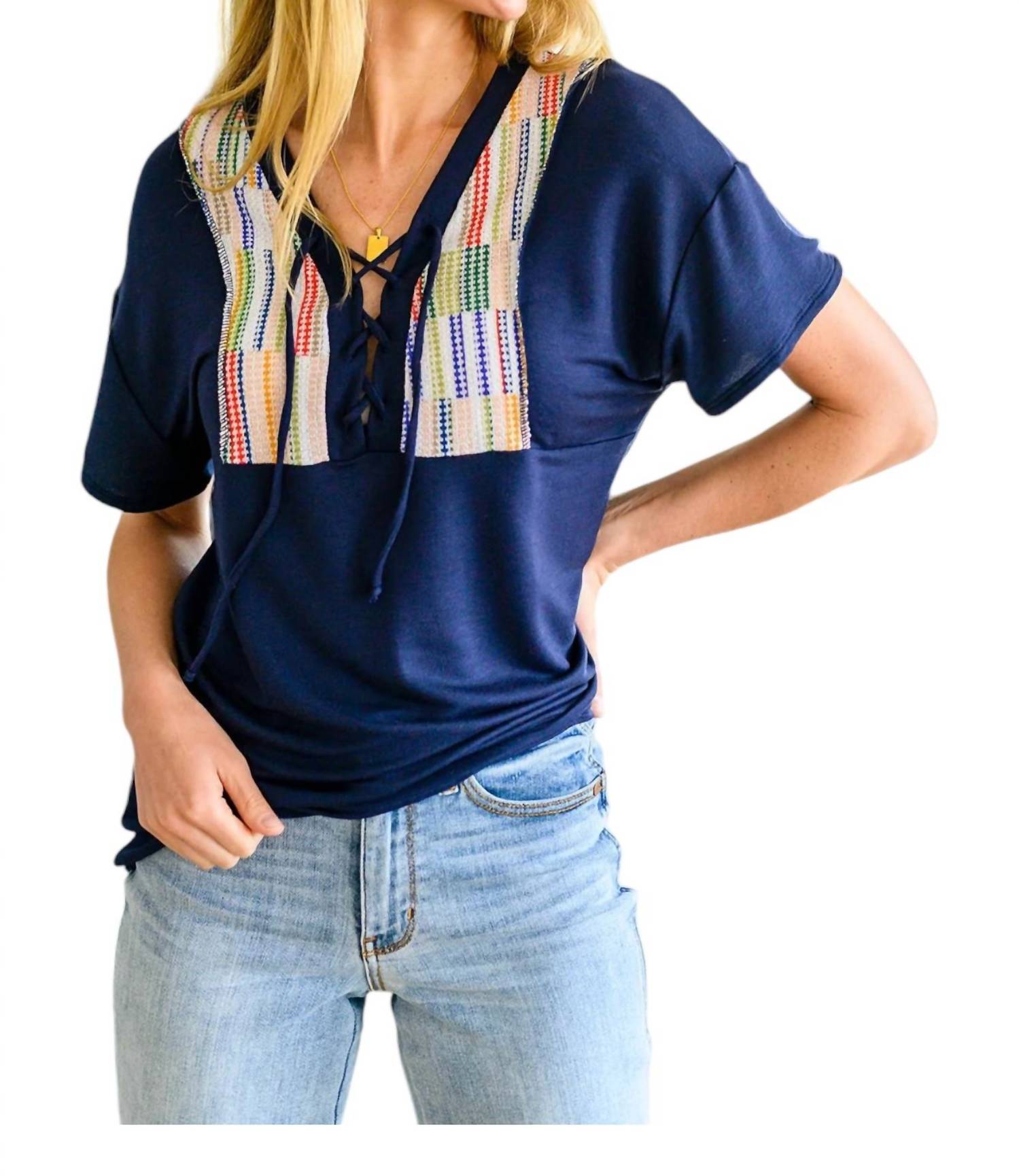 Распущенный топ со шнуровкой в темно-синем Haptics
Распущенный топ со шнуровкой в темно-синем Haptics