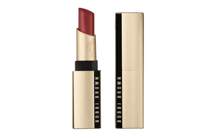 BOBBI BROWN Матовые помады Little Velvet Gold с бархатной текстурой, легко растушевываются, 3,5 г
BOBBI BROWN Матовые помады Little Velvet Gold с бархатной текстурой, легко растушевываются, 3,5 г