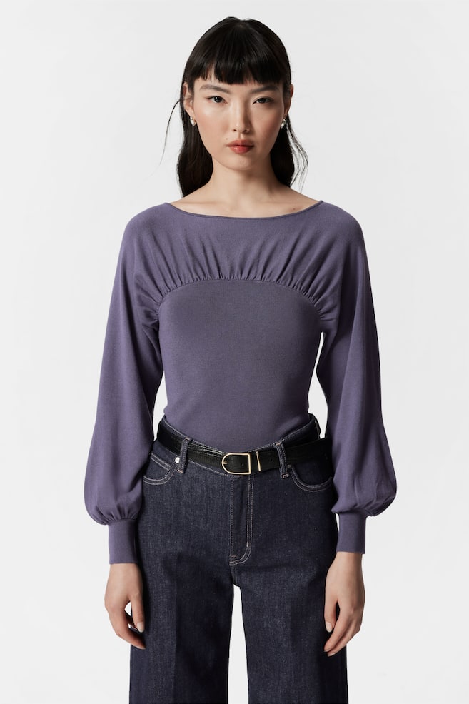 Свитер со сборками & Other Stories, фиолетовый
Свитер со сборками & Other Stories, фиолетовый